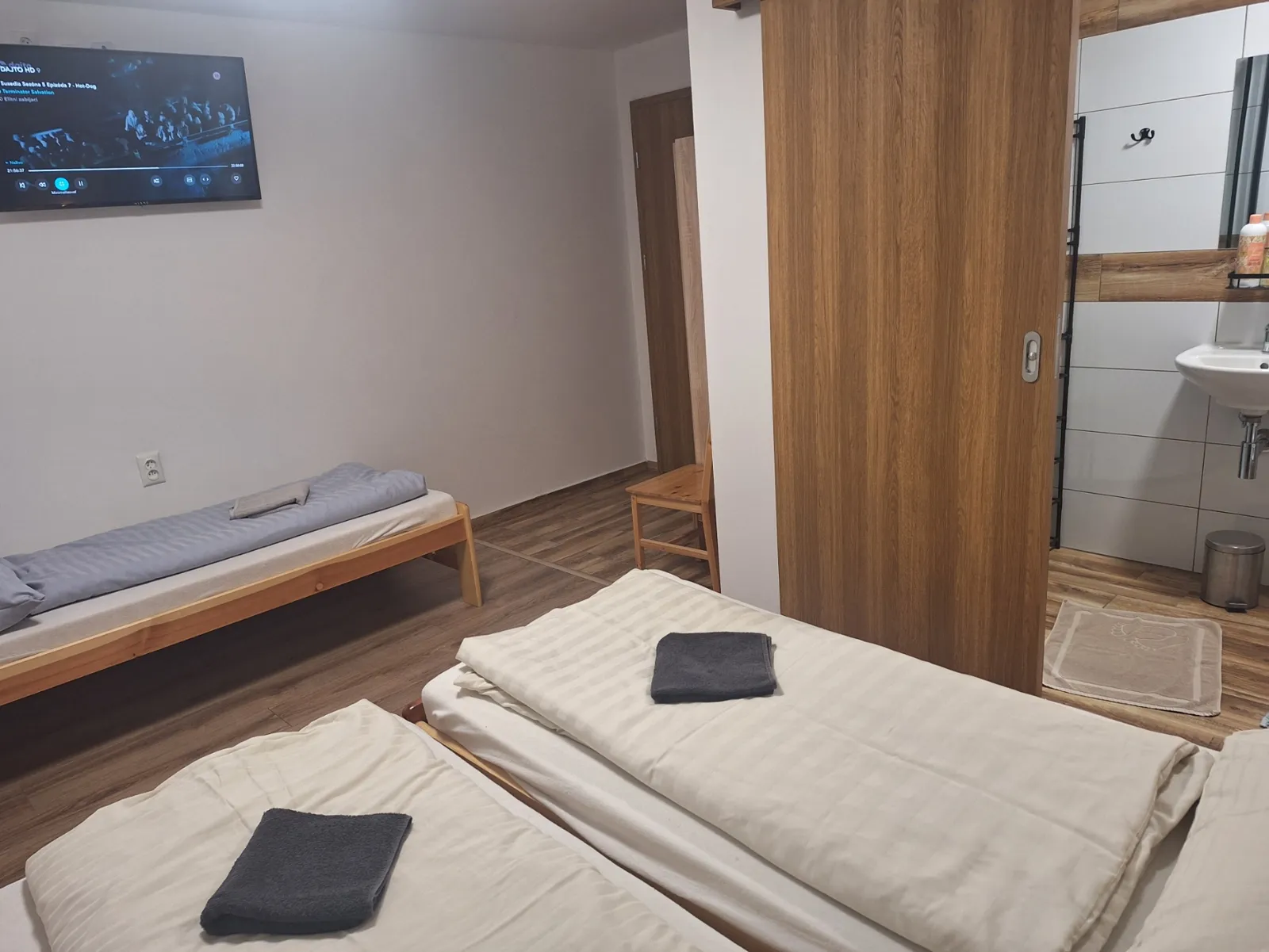 Izba č. 1 – trojlôžková, fotografia 4